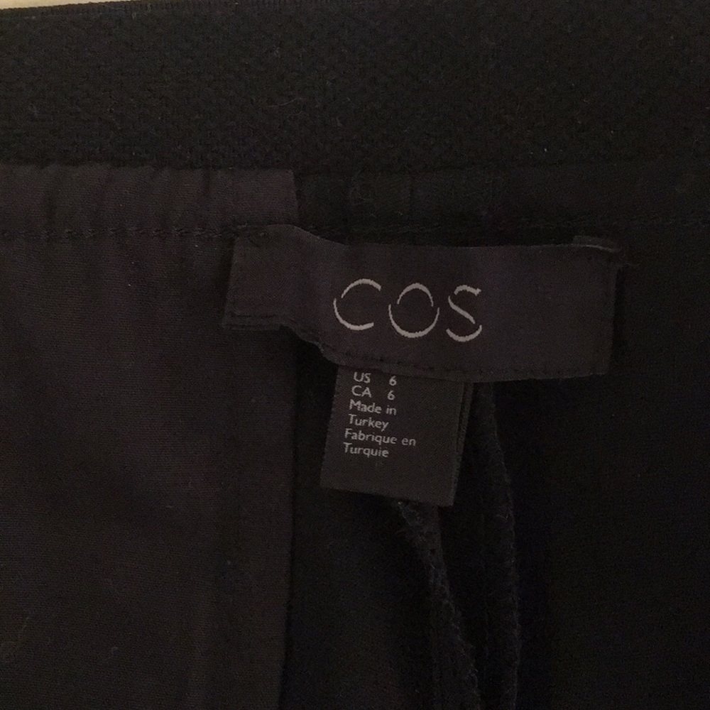 COS - Picture 2 of 2